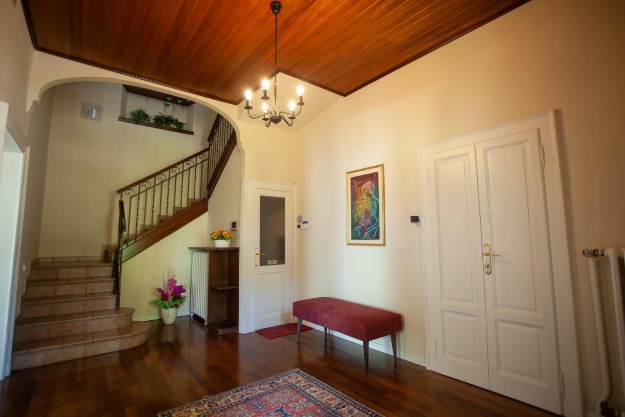 Villa Moiacchina Luxury Home Bevera  Exterior photo